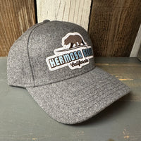 Hermosa Beach SURFING GRIZZLY BEAR - OTTO FLEX Baseball Cap - Heather Grey