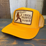 I ROCK, SILENTLY :: Trucker Hat - Gold