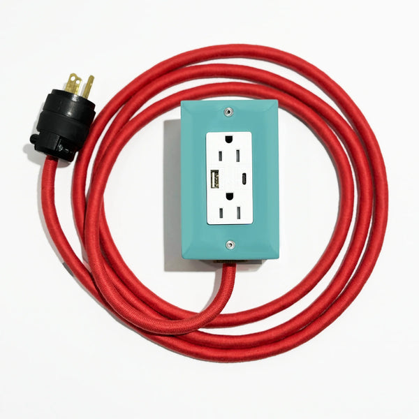 Extō in TURQUOISE MINT with Solid Vibrant Red Cord