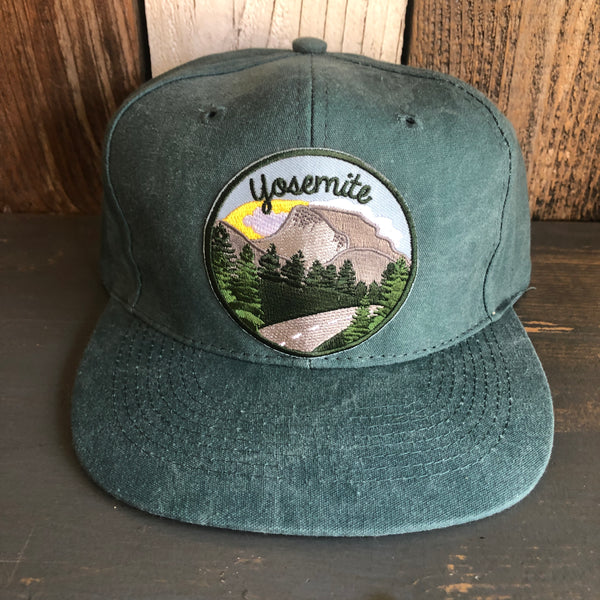 YOSEMITE NATIONAL PARK ✷ 6 Panel Mid Profile Baseball Cap - Dark Green