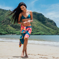 The Everywhere Towel - Blue Hawaii (The Shammy Towel)